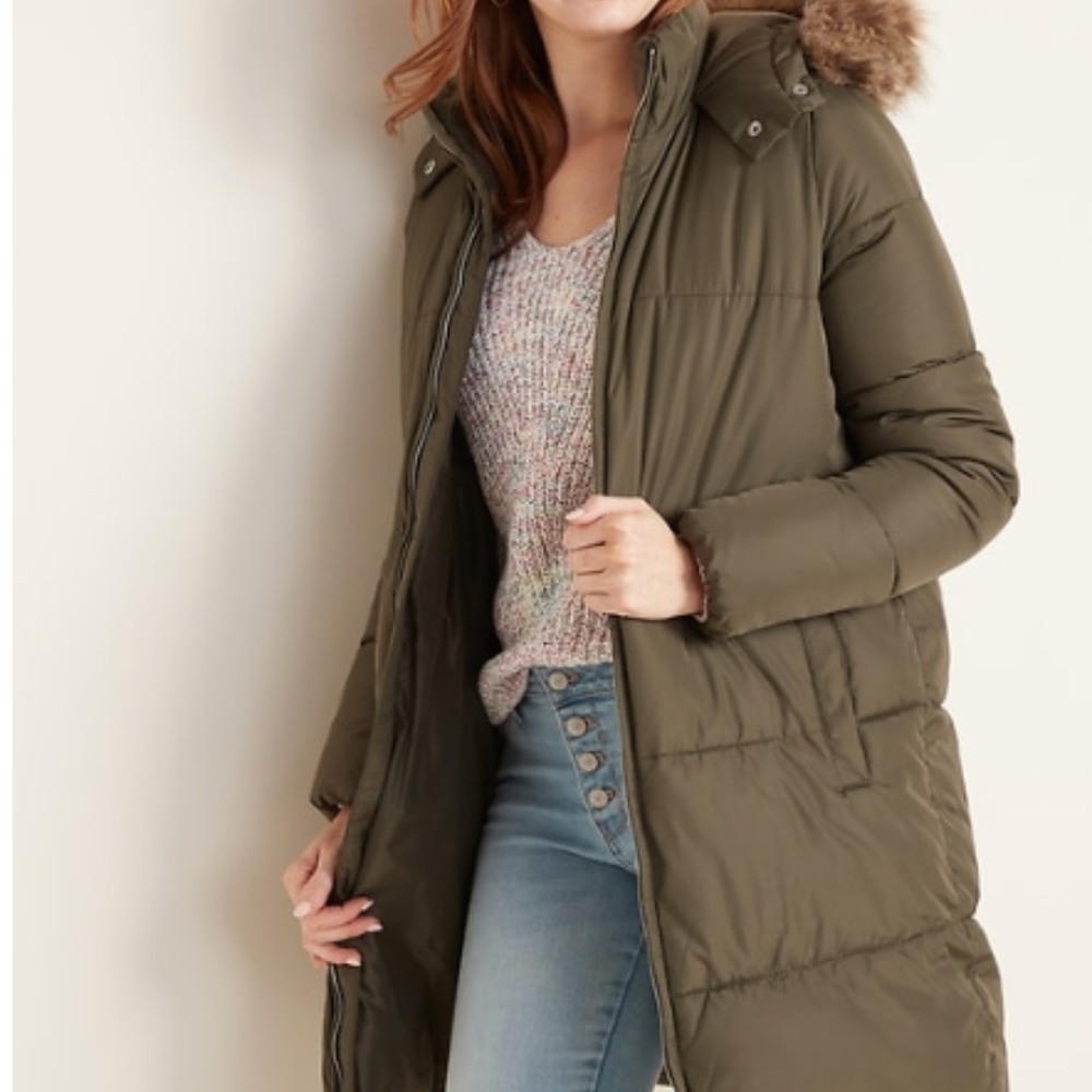 NWOT Old Navy Women's Puffer Jacket XL